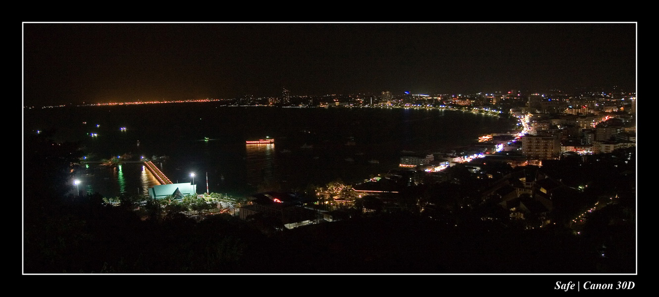 2006 - 08 - Pattaya - Baie de nuit